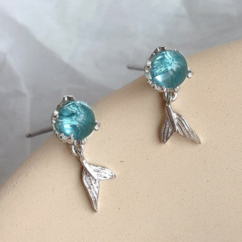 *NEW 925 Sterling Silver Crystal Mermaid Earrings - Picture 1 of 5